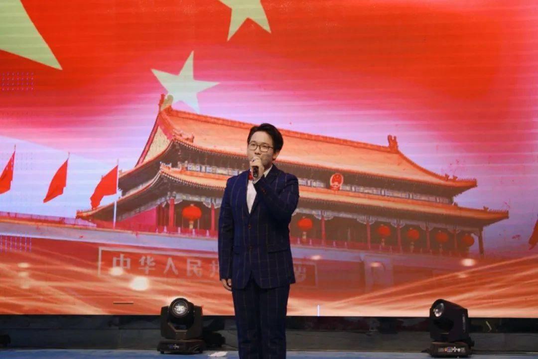 渝论 | 把握青年消费需求导向，助推消费中心城市建设